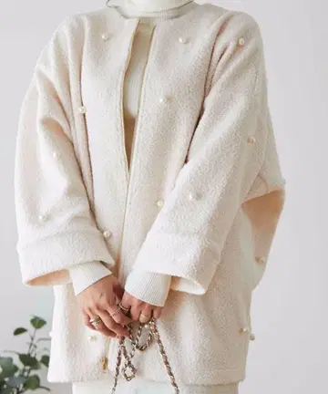 택 포함 새상품 M y u 펄 버튼 코쿤 미들 기장 코트