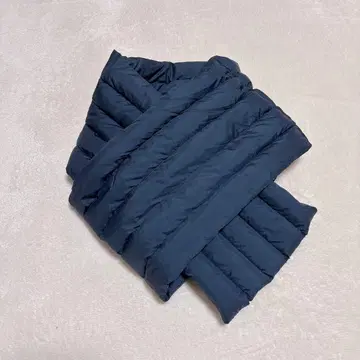 [ AOKI ] 컴팩트 / 세탁 가능한 다운 머플러 / 넥워머 / 네이비