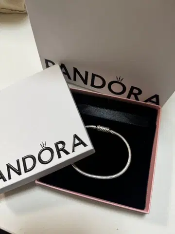 Pandora 실버 팔찌