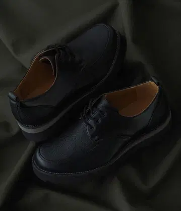 [ 새상품급 ] 샤크서울 신발