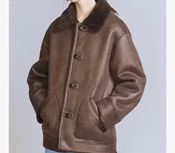 새상품급 뷰티&유스 유나이티드 애로우즈 페이크 무스탕 리버서블