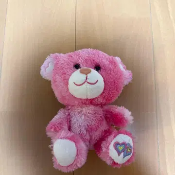 핑크색 곰 봉제 인형