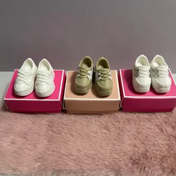 리카짱 스니커즈 가챠 3종