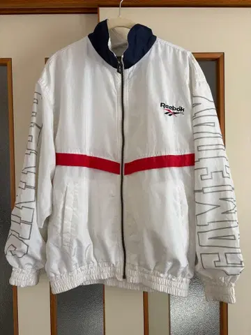 리복 게임 데이 나일론 자켓