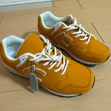 SANGACIO 스니커즈