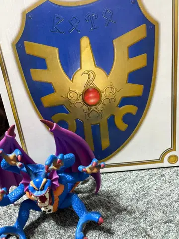 드래곤 퀘스트 로토의 방패 시도 피규어