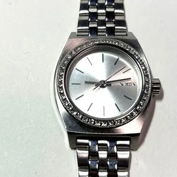 NIXON 닉슨 THE SMALL TIME TELLER 여성용