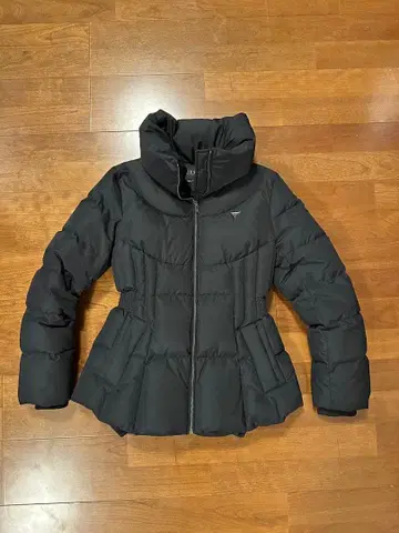 GUESS 다운 자켓