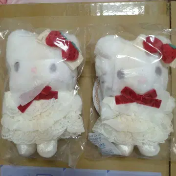 미개봉 새상품 헬로키티 숏 케이크 시리즈 백참 마스코트 참