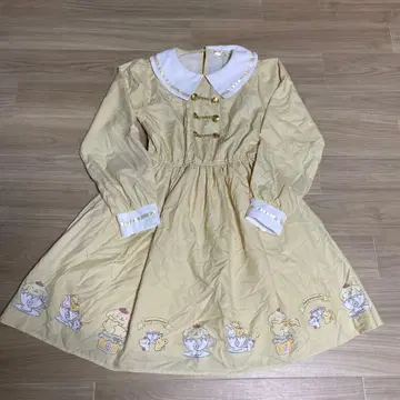 산리오 폼폼푸딩 긴팔 원피스 M 사이즈