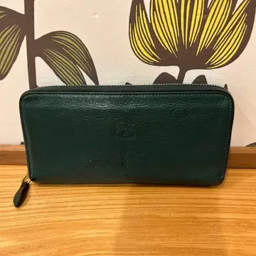 일비종떼 다크 그린 지퍼 장지갑