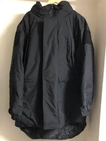 LEVEL 7 TYPE 2 MONSTER PARKA L BLACK 미사용