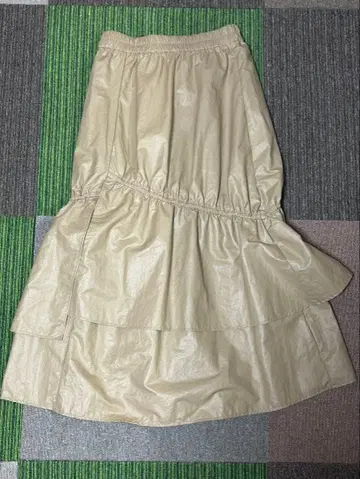 Vis 나일론 티어드 롱 스커트 베이지 F