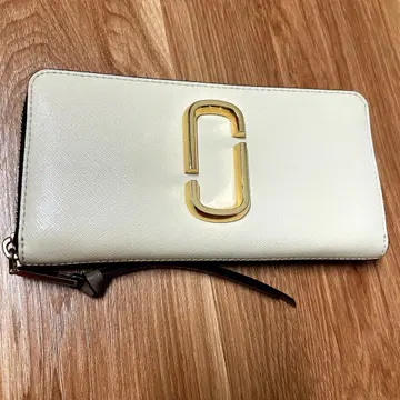 지갑 마크제이콥스