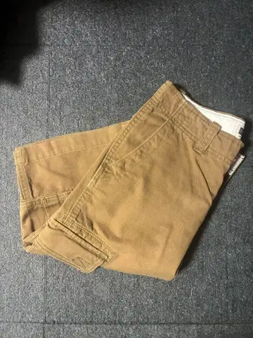 GAP 카고 팬츠 베이지