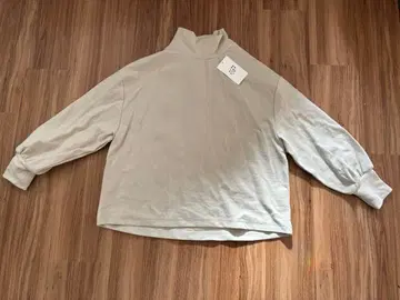 쿠라스코토 +to 하이넥 풀오버