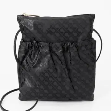 [컨디션 최상] GHERARDINI SOFTY 숄더백 블랙