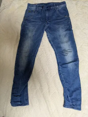 다크 블루 스키니진