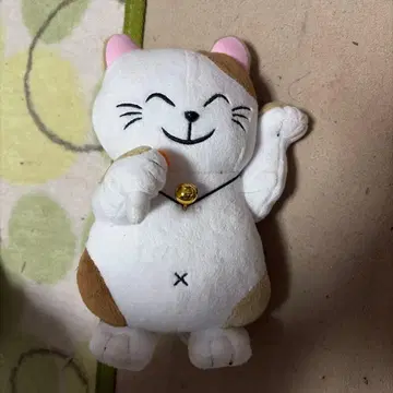 고양이 봉제 인형 방울 달린 마네키네코