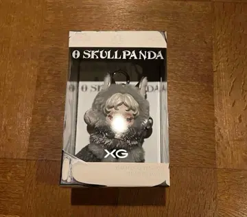 POPMART 스컬팬더 XG
