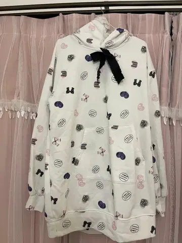 마카롱 프린트 후드티