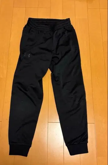 언더아머 스웨트 팬츠 L 사이즈