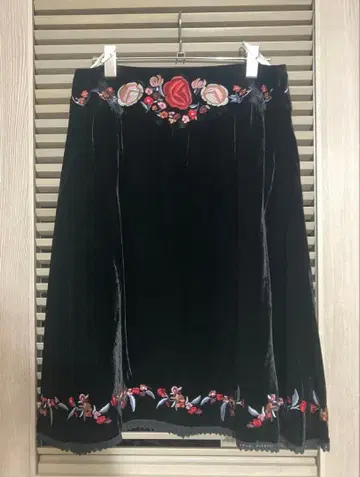 나네트 레포 Nanette Lepore 벨로아 스커트