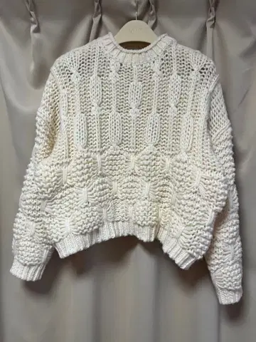 ZARA 장식 편직 스웨터 큼직한 니트/M 사이즈/화이트
