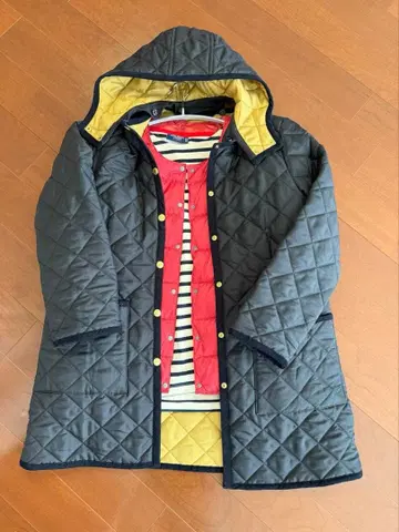 TAION 레트 다운 자켓 L 사이즈