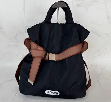스픽앤스팬 아웃도어 프로덕츠 별주 벨트 토트백 콜라보 블랙