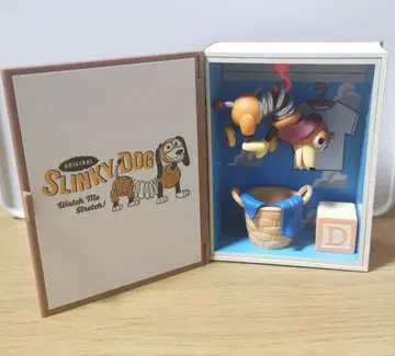 팝마트 디즈니 북 형태 피규어 토이스토리 슬링키