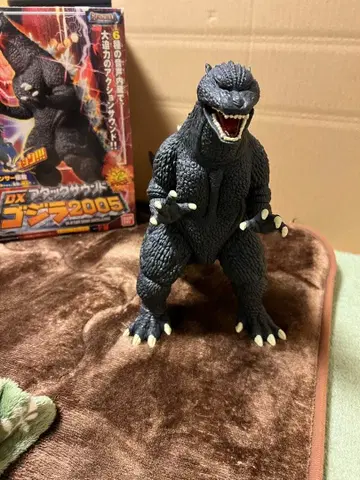 BANDAI 반다이 DX 어택 사운드 고질라 2005 피규어,