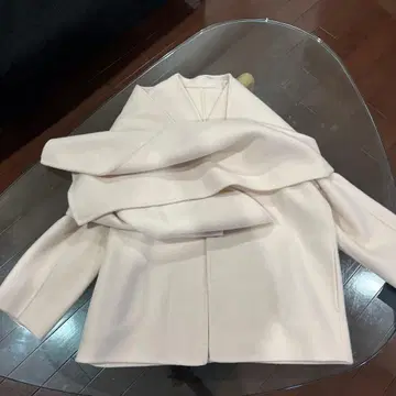 MICHEL KLEIN 아이보리 케이프 코트