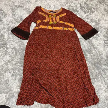 archi 꽃무늬 긴팔 무릎 기장 원피스