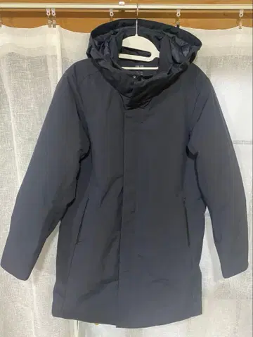 2025 UNIQLO 하이브리드 다운 코트 XS 네이비