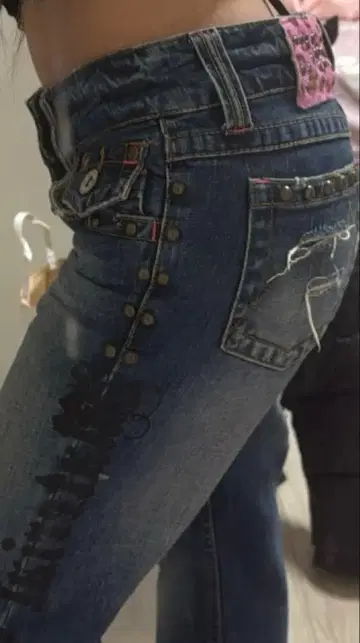 부츠컷 데님 플레어 팬츠