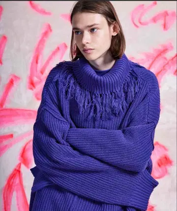 [ MAISON SPECIAL ] 프라임 오버 프린지 터틀넥 니트