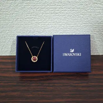 스와로브스키 펜던트 목걸이 (상자 포함)