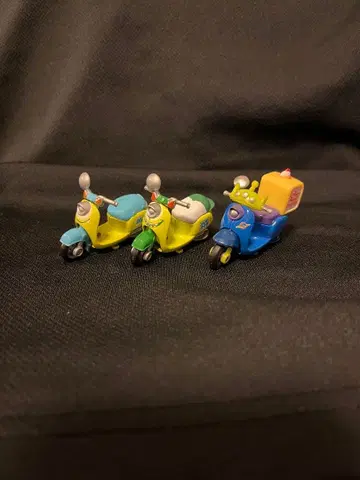 토미카 디즈니 모터스 침침 몬스터 주식회사 3대 세트