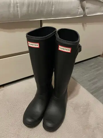HUNTER 블랙 롱 부츠 UK 4