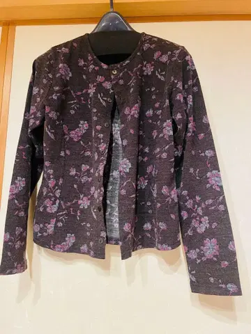 꽃무늬 다크 브라운 긴팔 가디건