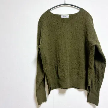 [ 38 ] 리브 니트 스웨터 올리브 그린 긴팔