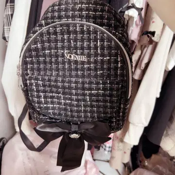 노에미 트위드 백팩