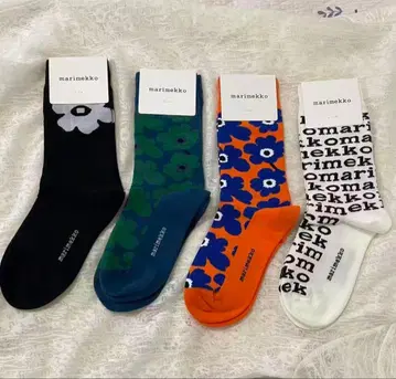 새상품 마리메꼬 양말 4켤레
