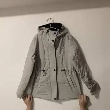 그레이 다운 자켓