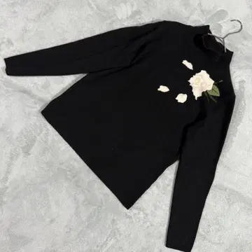 [캐시미어 100% ] U TOO 꽃무늬 자수 하이넥 니트 M 블랙