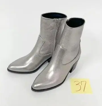 미사용 37 치아키 카가기리 스틸레토 부츠 3904