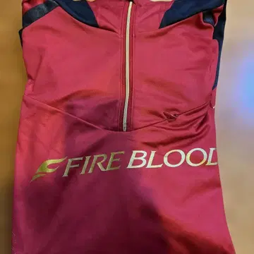 SHIMANO FIRE BLOOD 후드 부착 의류