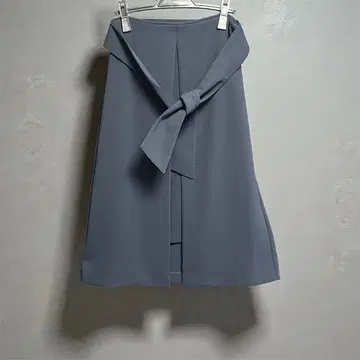 엠마 테일러 네이비 플레어 스커트 사이즈 38 M 미사용 택 포함