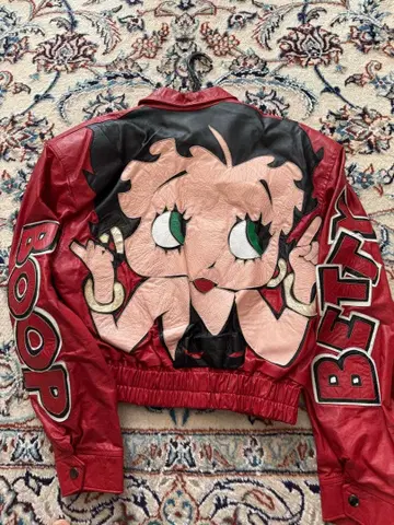 베티 부프 가죽 자켓 M